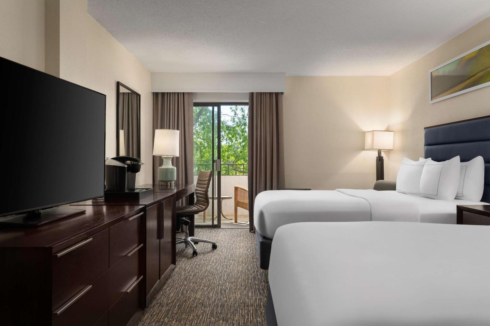 Doubletree By Hilton Hotel Columbia Ngoại thất bức ảnh